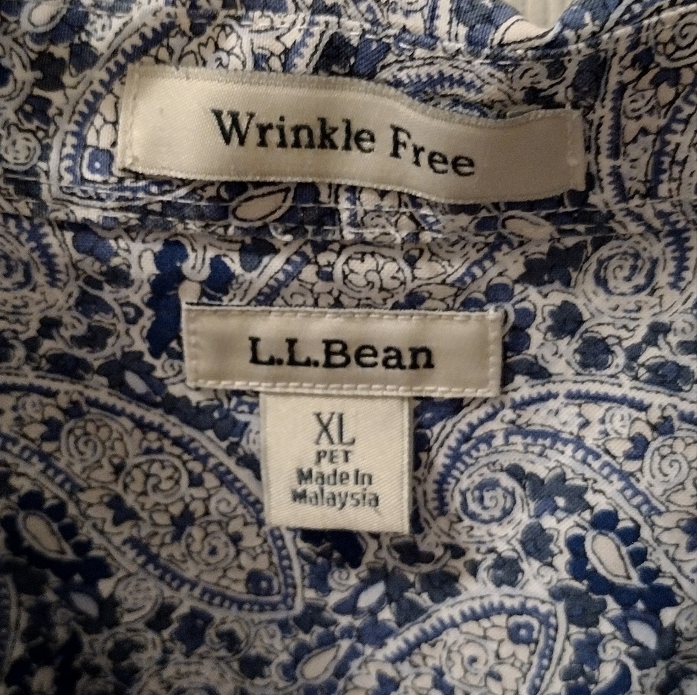 Women's button down - Picture 4 of 5